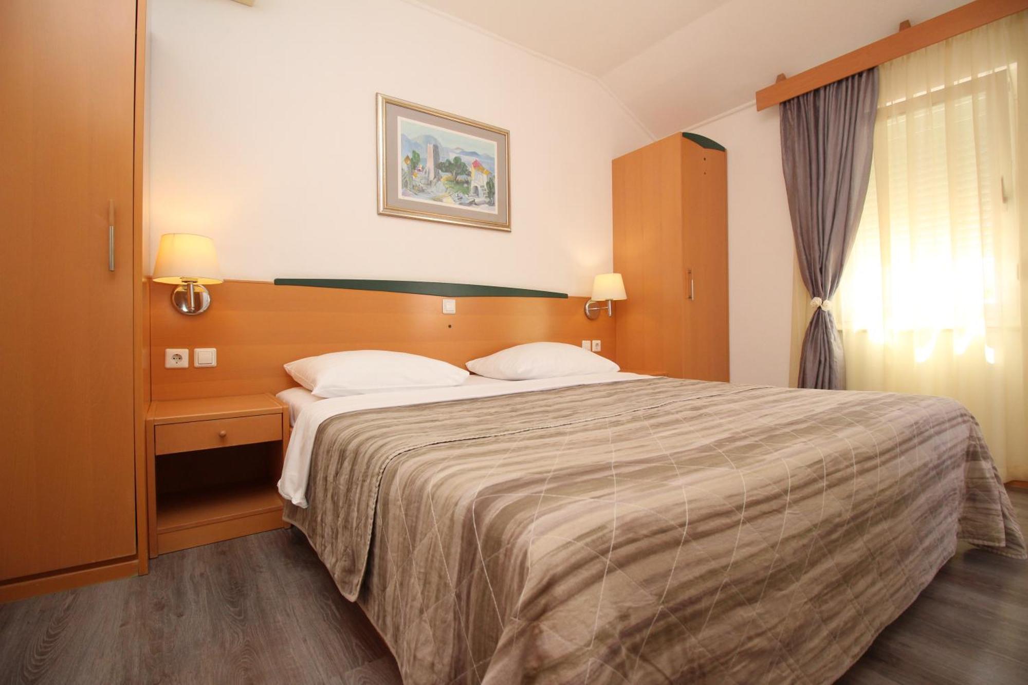 Villas Corinthia Baska  Bilik gambar